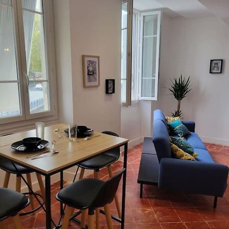 Appartement De Charme Avec Tomettes Et Parquet Graulhet Buitenkant foto